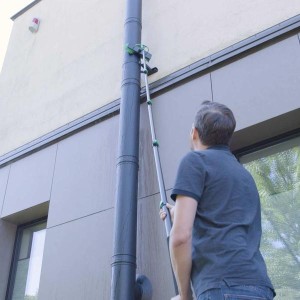 balai télescopique pour nettoyer en hauteur
