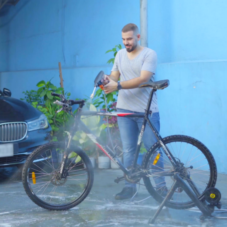 pulvérisateur portatif pour laver les vélos
