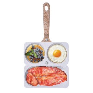 cuisson bacon et œufs dans la poêle puzzlepan®